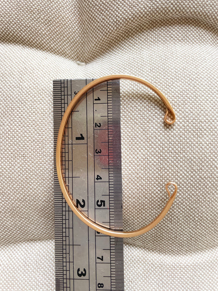 DEZSO by Sara Beltran 18k Rose Gold Jali Shark Fin Cuff Bracelet