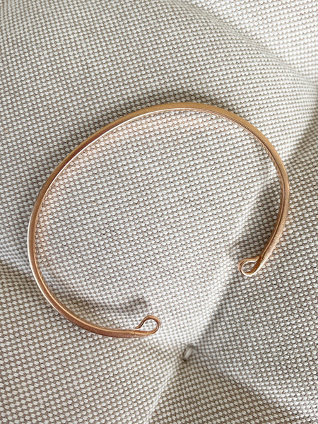 DEZSO by Sara Beltran 18k Rose Gold Jali Shark Fin Cuff Bracelet