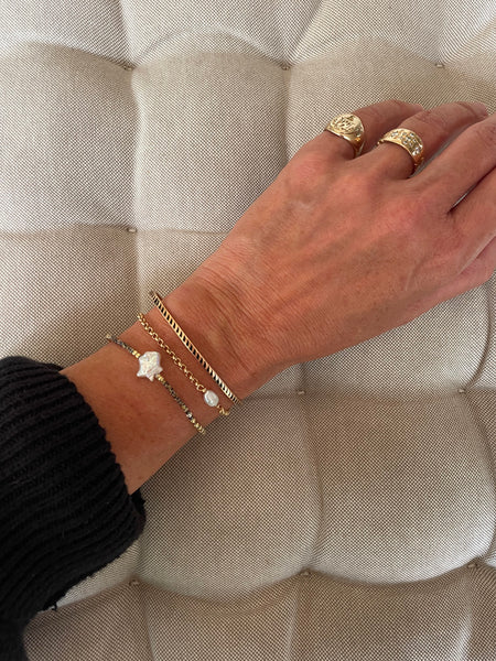 DEZSO by Sara Beltran 18k Rose Gold Jali Shark Fin Cuff Bracelet