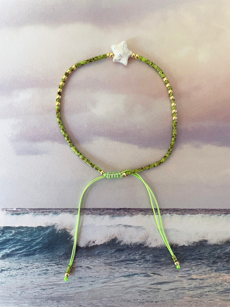 STARSTRUCK Bead + Pearl Bracelet (Apple)