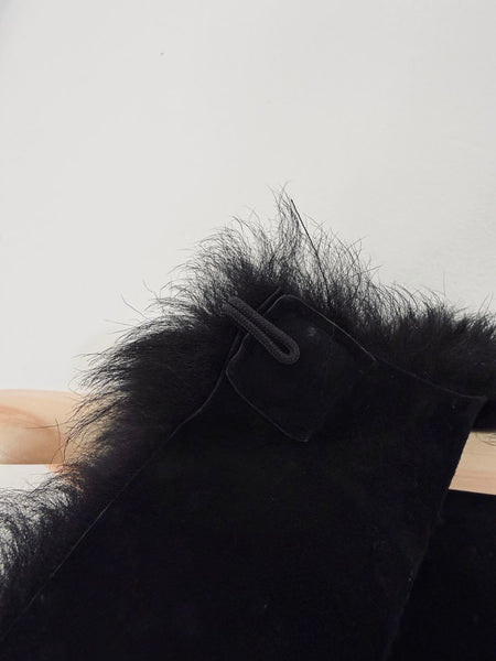 BASSIKE Black Shearling Vest • (Size 6-8)