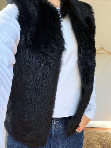 BASSIKE Black Shearling Vest • (Size 6-8)