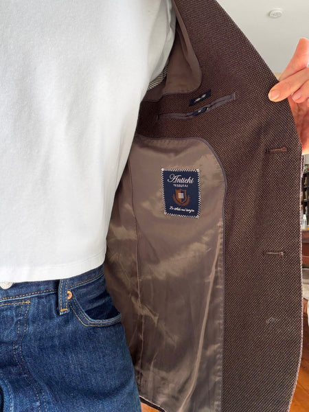Pre-Loved Men's Slim Fit Taupe Blazer • (Size 12)