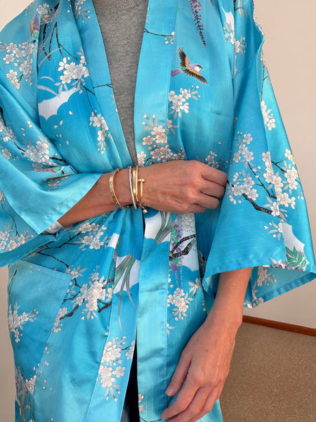 Pre-Loved Silky Turquoise Kimono • Free Size