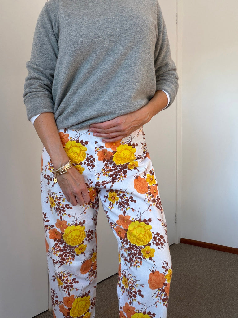 Pre-Loved ESSIE PALM BEACH White Floral Linen Pants • Size 10