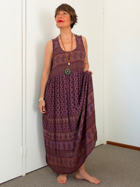Pre-Loved Indian Rayon Sundress • Size XL